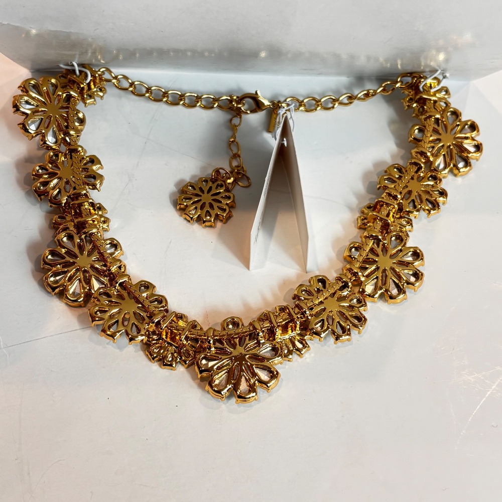 Kate Spade Clear As Crystal Flower Necklace Gold Tone Video NWT Sparkle! - Picture 7 of 10